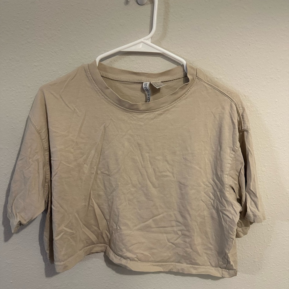 H&M Tan Cropped T-Shirt